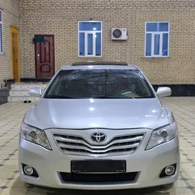 Toyota Camry 2010