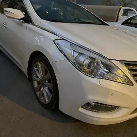 Hyundai Azera 2013