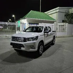 Toyota Hilux 2019