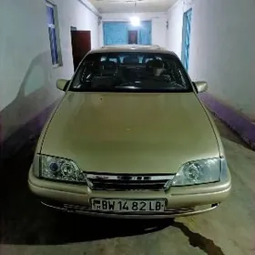 Opel Omega 1990