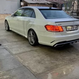 Mercedes-Benz E350 2010