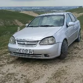 Daewoo Lacetti 2004