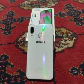 Samsung A40 4/64