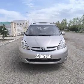 Toyota Sienna 2006