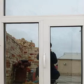 Plastika oknilar 4 sany