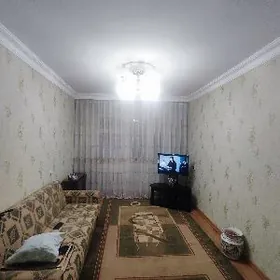  11 Мкр. - 3 комнаты 