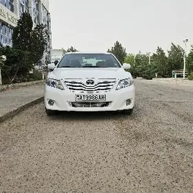 Toyota Camry 2011