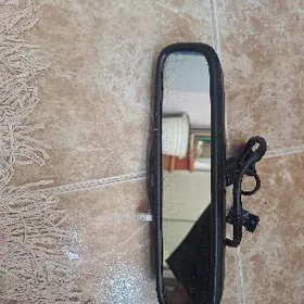 Zadni vid aýna (зеркало)