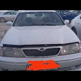 Toyota Avalon 1999