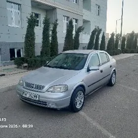 Opel Astra 2000