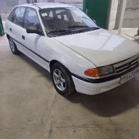 Opel Astra 1992