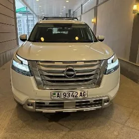 Nissan Pathfinder 2022