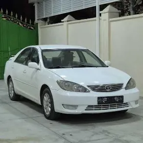 Toyota Camry 2005