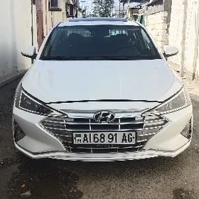 Hyundai Elantra 2019
