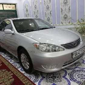 Toyota Camry 2005