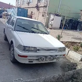 Toyota Corolla 1989