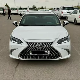Lexus ES 350 2023