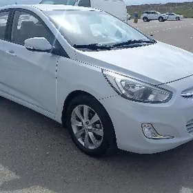 Hyundai Accent 2018
