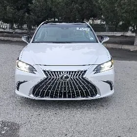 Lexus ES 350 2022
