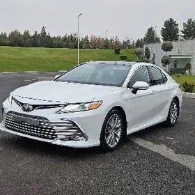 Toyota Camry 2022