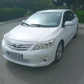 Toyota Corolla 2011