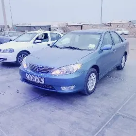 Toyota Camry 2003