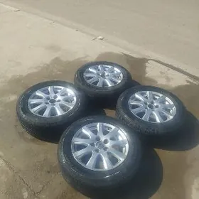 awirýon disga teker 215 60 16