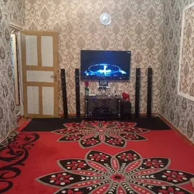 (3278)-ÝEREWANSKIÝ 2-KOMNAT 4-ETAJ GAGARIN