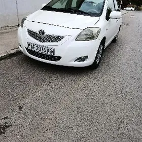 Toyota Yaris 2009