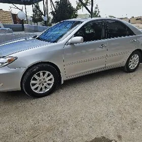 Toyota Camry 2005