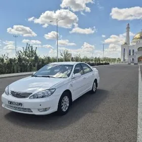 Toyota Camry 2003