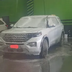 Ford Explorer 2020