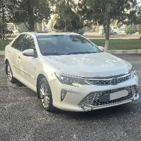 Toyota Camry 2017