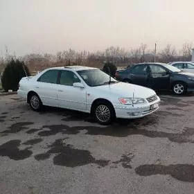 Toyota Camry 1998