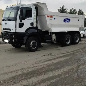 Ford Cargo 3535D 2014