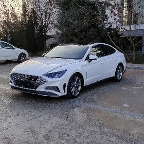Hyundai Sonata 2022