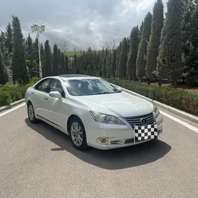 Lexus ES 350 2011