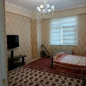 Arenda Gurtly Elitga