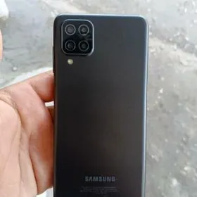 Samsung a12