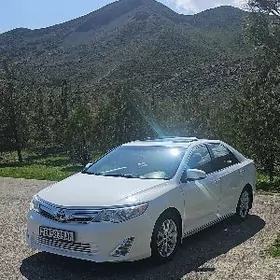 Toyota Camry 2012
