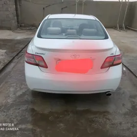 Toyota Camry 2010