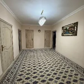 Mir.4MIR4.4KOMNAT 4ETAJ.