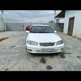 Toyota Camry 1997