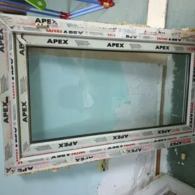 Окно пластиковое