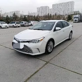 Toyota Avalon 2015