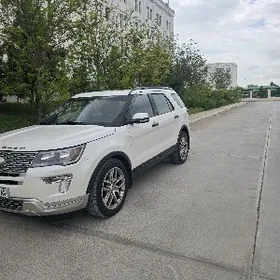 Ford Explorer 2018