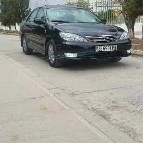 Toyota Camry 2005