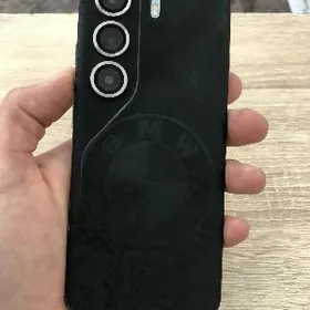 Tecno camon 40 pro