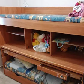 кровать двухъярусная детская