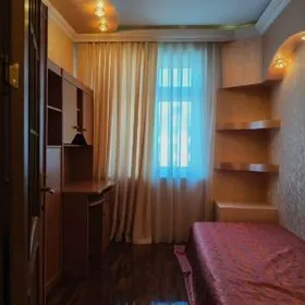 МИРО АЗАДИ 4 КОМ 4/2 ЭТ